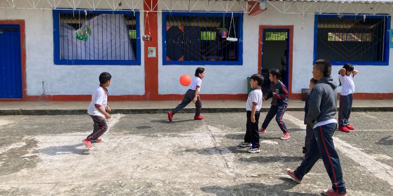 Escuela de Amagá intervenida por la UdeMedellín, UNacional y EIA.