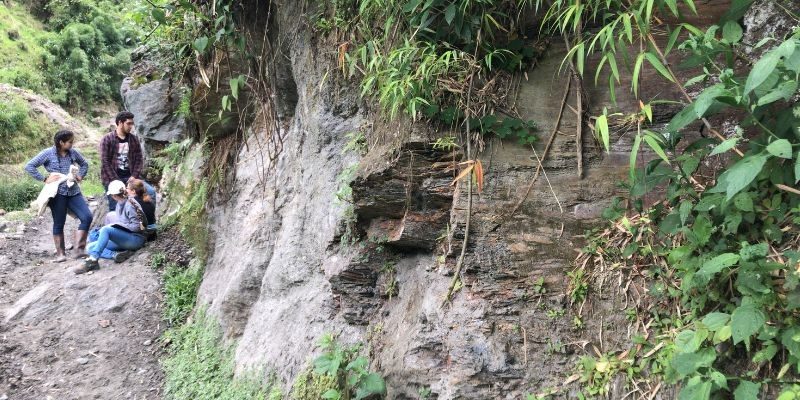 Investigadores de la UdeMedellín hicieron una caracterización de las rocas de una zona del Nevado del Ruiz en la que hallaron potencial para producir energía geotérmica.